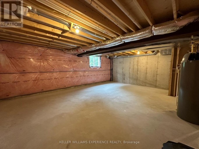121 ROSIE STREET, Blue Mountains, Ontario, N0H1J0