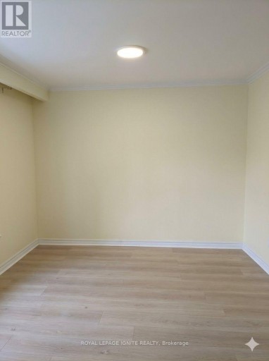 MAIN - 15 BEACHAM CRESCENT, Toronto (Tam O'Shanter-Sullivan), Ontario, M1T1M9