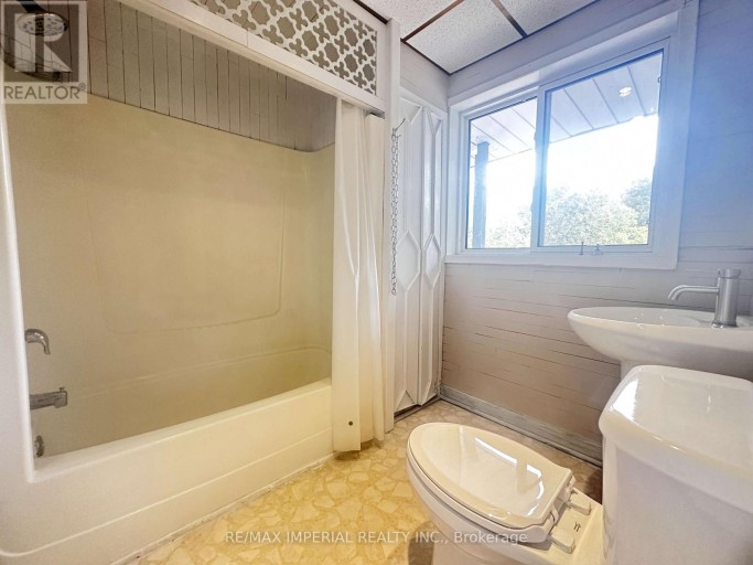 1765 APPLEVIEW ROAD, Pickering (Dunbarton), Ontario, L1V1T7