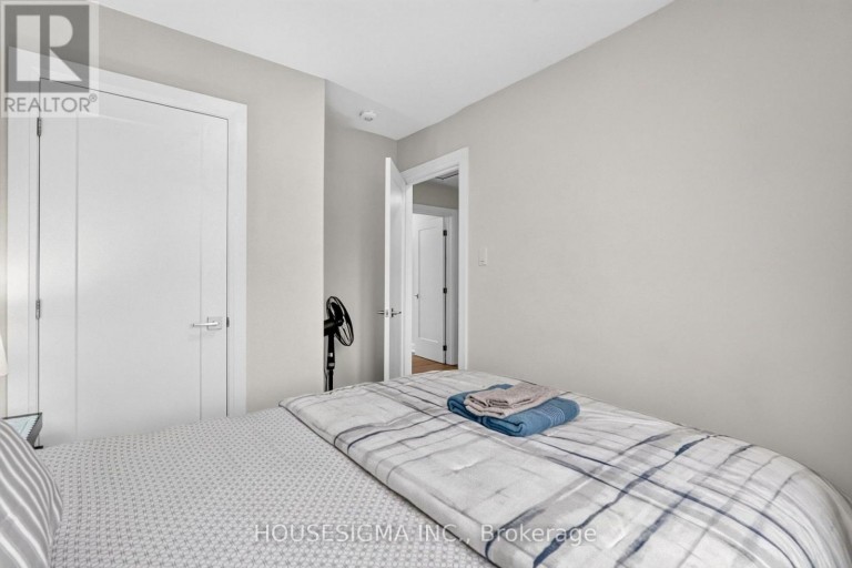 77 - 292 VINE STREET, St. Catharines (Carlton/Bunting), Ontario, L2M0E1