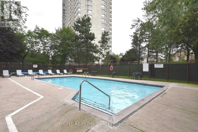 1601 - 133 TORRESDALE AVENUE, Toronto (Westminster-Branson), Ontario, M2R3T2