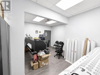 1730 STEELES AVENUE E Brampton (Avondale) Ontario photo 16