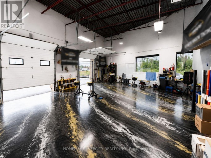 1730 STEELES AVENUE E, Brampton (Avondale), Ontario, L6T1A4