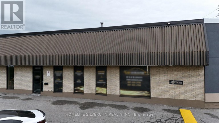 1730 STEELES AVENUE E, Brampton (Avondale), Ontario, L6T1A4
