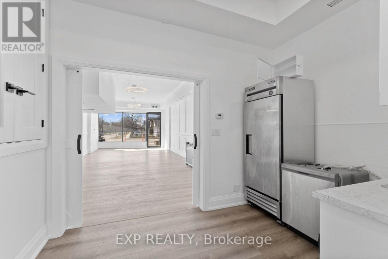 514A EVANS (MAIN) AVENUE, Toronto (Alderwood), Ontario, M8W2T7