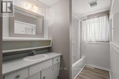 27 VILLENEUVE CRESCENT London East (East I) Ontario photo 16