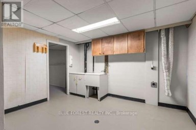 27 VILLENEUVE CRESCENT London East (East I) Ontario photo 32