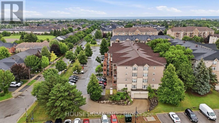 203 - 4025 KILMER DRIVE, Burlington (Tansley), Ontario, L7M4M5