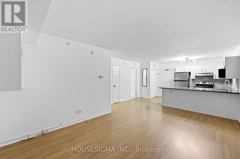 203 - 4025 KILMER DRIVE, Burlington (Tansley), Ontario, L7M4M5