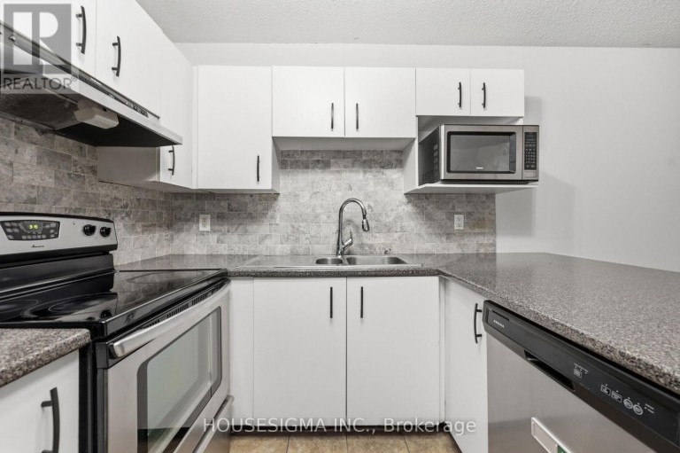 203 - 4025 KILMER DRIVE, Burlington (Tansley), Ontario, L7M4M5