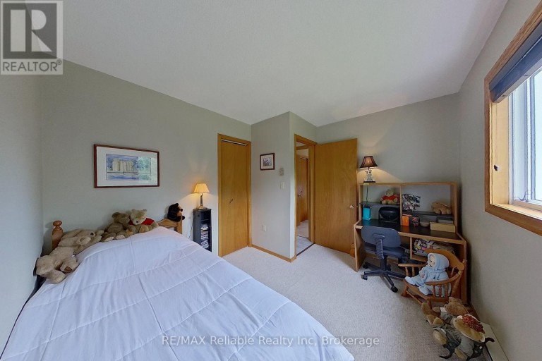 25 JORDAN DRIVE, North Huron (East Wawanosh), Ontario, N0G1E0