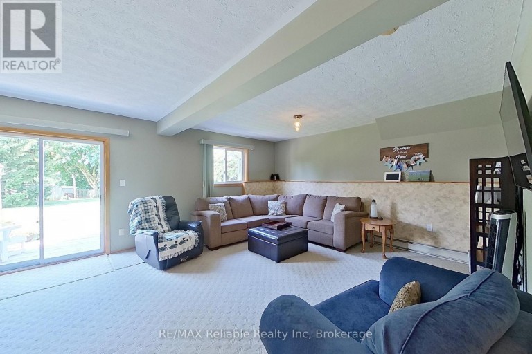 25 JORDAN DRIVE, North Huron (East Wawanosh), Ontario, N0G1E0