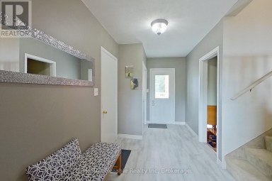 25 JORDAN DRIVE North Huron (East Wawanosh) Ontario photo 4