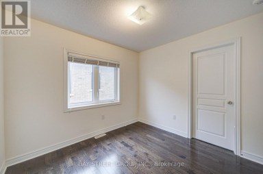 35 BROWNSBERGER ROAD Whitchurch-Stouffville (Stouffville) Ontario photo 49