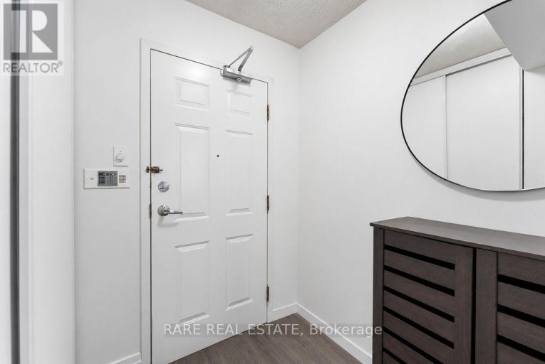 513 - 250 WEBB DRIVE, Mississauga (City Centre), Ontario, L5B3Z4