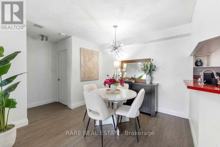 513 - 250 WEBB DRIVE, Mississauga (City Centre), Ontario, L5B3Z4