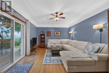 2250 56 HIGHWAY Hamilton Ontario photo 16