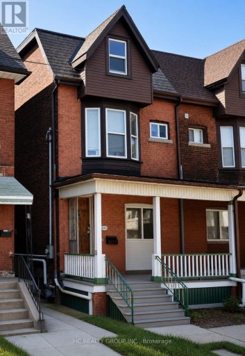 562 BATHURST STREET, Toronto (Palmerston-Little Italy), Ontario, M5S2P9