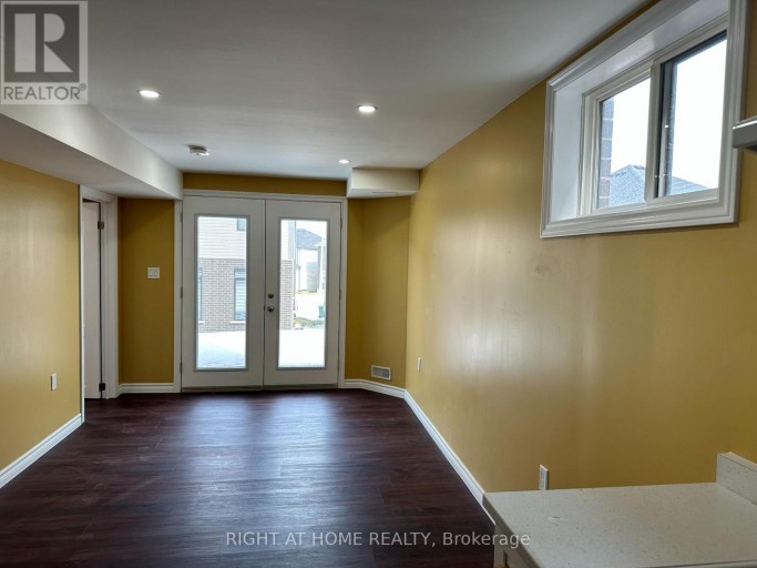 BSMT - 61 KEATING STREET, Guelph (Grange Road), Ontario, N1E0S1