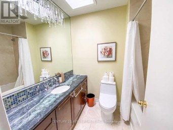 11 DANVILLE DRIVE Toronto (St. Andrew-Windfields) Ontario photo 4