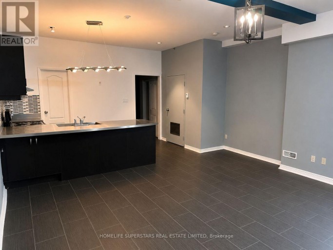207 - 38 KENSINGTON PLACE, Toronto (Kensington-Chinatown), Ontario, M5T2J9
