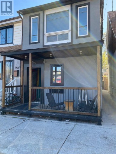UPPER - 1263 WOODBINE AVENUE, Toronto (Woodbine-Lumsden), Ontario, M4C4E5