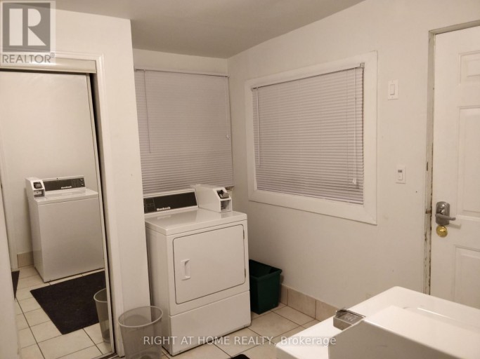 1 - 715 OSSINGTON AVENUE, Toronto (Palmerston-Little Italy), Ontario, M6G3T6