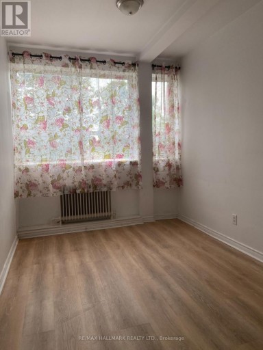 3 - 2881 LAWRENCE AVENUE E, Toronto (Bendale), Ontario, M1P2S9