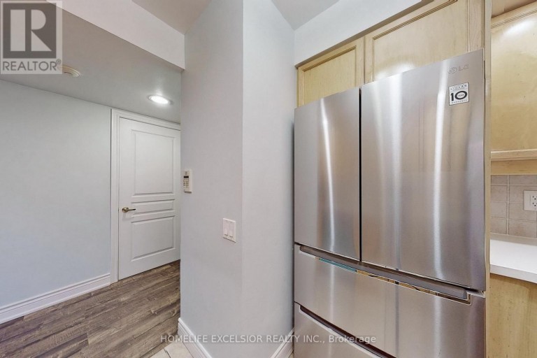 2029 - 15 NORTHTOWN WAY, Toronto (Willowdale East), Ontario, M2N7A2