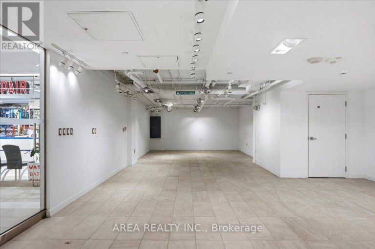 237E - 4841 YONGE STREET, Toronto (Willowdale East), Ontario, M2N5X2