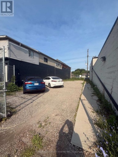 UPPER - 214 KENILWORTH AVENUE N, Hamilton (Homeside), Ontario, L8H4S2