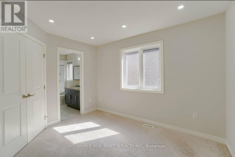 93 SONOMA VALLEY CRESCENT, Hamilton (Mewburn), Ontario, L9B0J3
