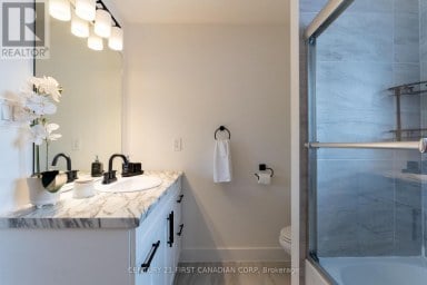 32 MENDIP CRESCENT London South (South Y) Ontario photo 22