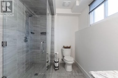 32 MENDIP CRESCENT London South (South Y) Ontario photo 30