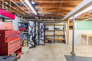 32 MENDIP CRESCENT London South (South Y) Ontario photo 32