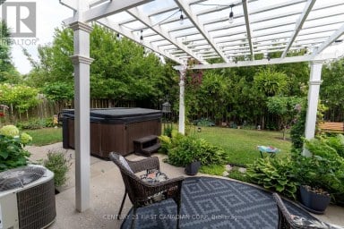 32 MENDIP CRESCENT London South (South Y) Ontario photo 33