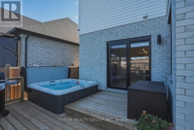 57 BRISCOE CRESCENT Strathroy-Caradoc (NE) Ontario photo 44