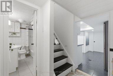 BSMT - 497 OSSINGTON AVENUE Toronto (Palmerston-Little Italy) Ontario photo 16