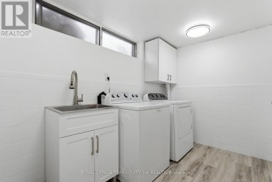 BSMT - 497 OSSINGTON AVENUE Toronto (Palmerston-Little Italy) Ontario photo 24