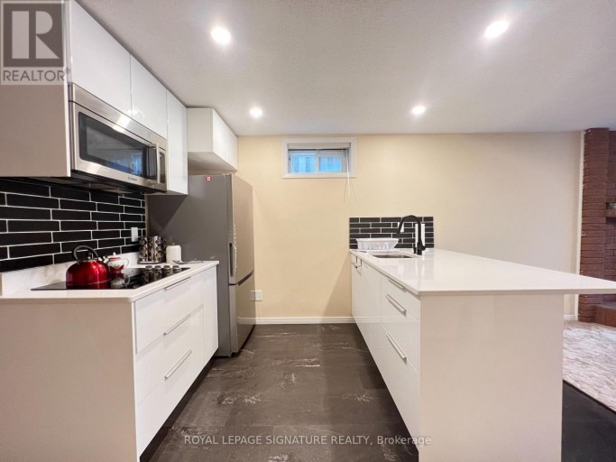 BSMT - 12 TANGLEWOOD TRAIL, Markham (Thornlea), Ontario, L3T6V4
