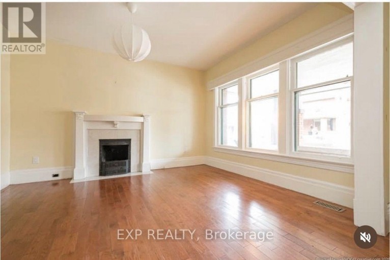31 ST CLAIR AVENUE, Hamilton (Gibson), Ontario, L8M2N4