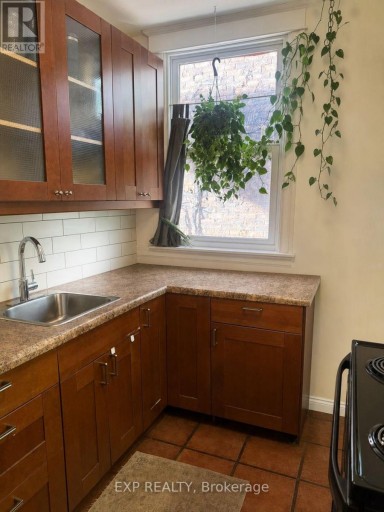 31 ST CLAIR AVENUE, Hamilton (Gibson), Ontario, L8M2N4