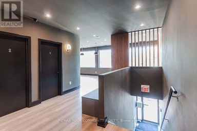 107A COLBORNE STREET W Whitby (Downtown Whitby) Ontario photo 6