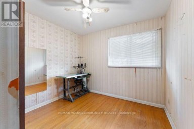 225 16TH AVENUE Richmond Hill (Langstaff) Ontario photo 16