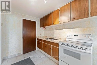225 16TH AVENUE Richmond Hill (Langstaff) Ontario photo 27