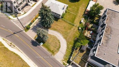 225 16TH AVENUE Richmond Hill (Langstaff) Ontario photo 39