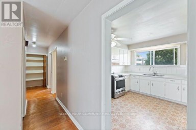 225 16TH AVENUE Richmond Hill (Langstaff) Ontario photo 6
