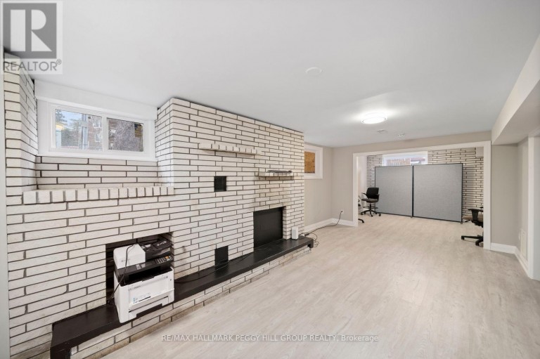 219 BAYFIELD STREET, Barrie (City Centre), Ontario, L4M3B4