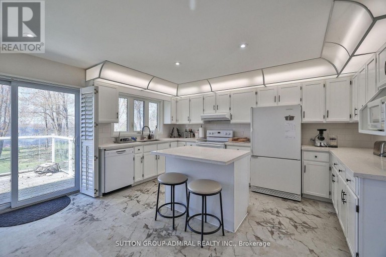 182 BAYSHORE DRIVE, Ramara, Ontario, L0K1B0