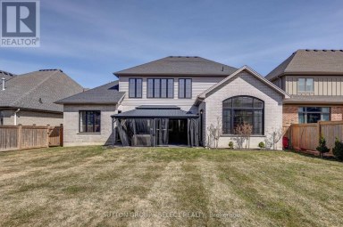2397 MEADOWLANDS WAY London North (North R) Ontario photo 41